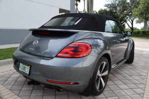 2014 Volkswagen Beetle R-Line 